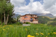 Visualizza le foto dell'immobile