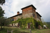 Visualizza le foto dell'immobile