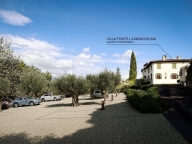 Visualizza le foto dell'immobile