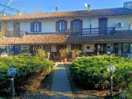 Visualizza le foto dell'immobile