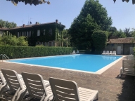 Visualizza le foto dell'immobile