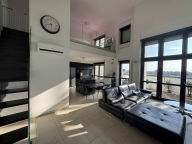 Visualizza le foto dell'immobile