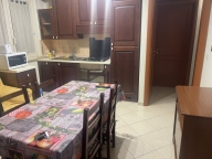 Visualizza le foto dell'immobile