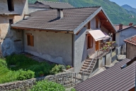 Visualizza le foto dell'immobile