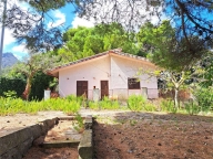 Visualizza le foto dell'immobile