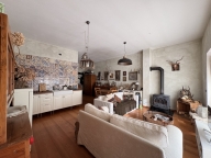 Visualizza le foto dell'immobile