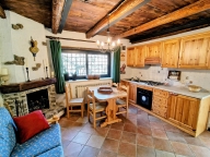 Visualizza le foto dell'immobile