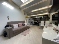 Visualizza le foto dell'immobile