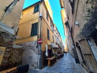 Visualizza le foto dell'immobile