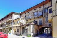 Visualizza le foto dell'immobile