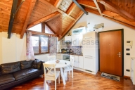 Visualizza le foto dell'immobile