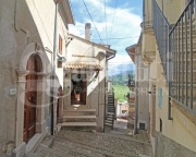 Visualizza le foto dell'immobile