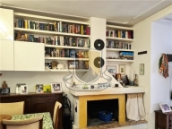 Visualizza le foto dell'immobile