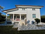 Visualizza le foto dell'immobile Visualizza le foto dell'immobile