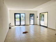 Visualizza le foto dell'immobile Visualizza le foto dell'immobile