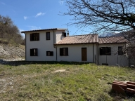 Visualizza le foto dell'immobile