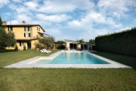 Visualizza le foto dell'immobile