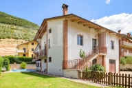 Visualizza le foto dell'immobile