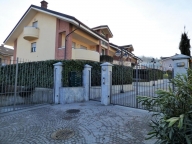 Visualizza le foto dell'immobile Visualizza le foto dell'immobile