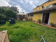 Visualizza le foto dell'immobile