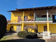 Visualizza le foto dell'immobile