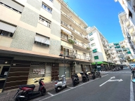 Visualizza le foto dell'immobile