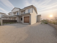 Visualizza le foto dell'immobile Visualizza le foto dell'immobile