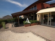 Visualizza le foto dell'immobile Visualizza le foto dell'immobile