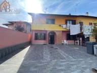 Visualizza le foto dell'immobile