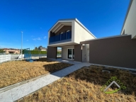 Visualizza le foto dell'immobile Visualizza le foto dell'immobile