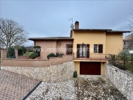 Visualizza le foto dell'immobile Visualizza le foto dell'immobile