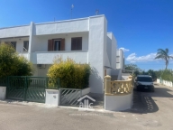 Visualizza le foto dell'immobile