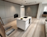 Visualizza le foto dell'immobile