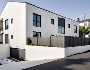 Visualizza le foto dell'immobile