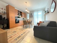 Visualizza le foto dell'immobile