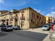 Visualizza le foto dell'immobile