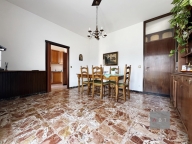 Visualizza le foto dell'immobile Visualizza le foto dell'immobile