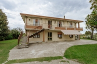 Visualizza le foto dell'immobile Visualizza le foto dell'immobile