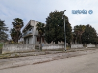 Visualizza le foto dell'immobile Visualizza le foto dell'immobile