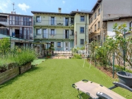 Visualizza le foto dell'immobile