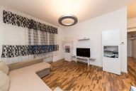 Visualizza le foto dell'immobile