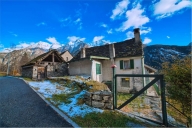 Visualizza le foto dell'immobile