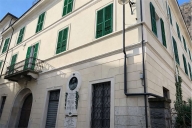 Visualizza le foto dell'immobile