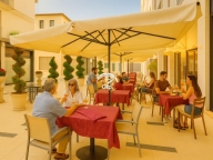 Visualizza le foto dell'immobile