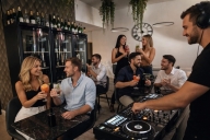 Visualizza le foto dell'immobile