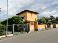 Visualizza le foto dell'immobile