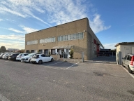 Visualizza le foto dell'immobile