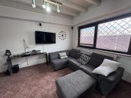 Visualizza le foto dell'immobile