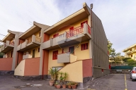 Visualizza le foto dell'immobile