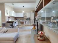 Visualizza le foto dell'immobile